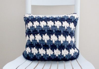 Larksfoot Stitch Crochet Pillow